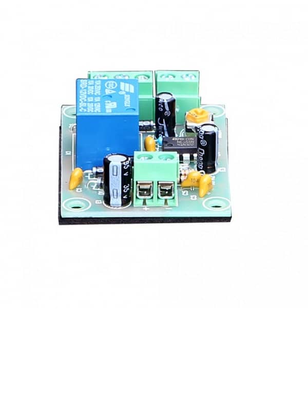 YLI PCB505 - Modulo de retardo de tiempo / Salidas  NC y NO / Conexión de botón / Voltaje 12 VDC / Ajustable 1 a 30 segundos / Salida Pulso Húmedo